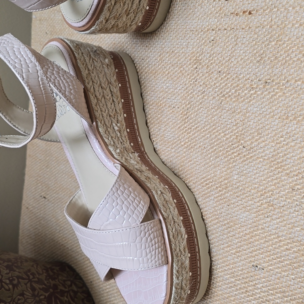 Vince Camuto Martinda Espardrille soft pink wedge sandals sz 7.5